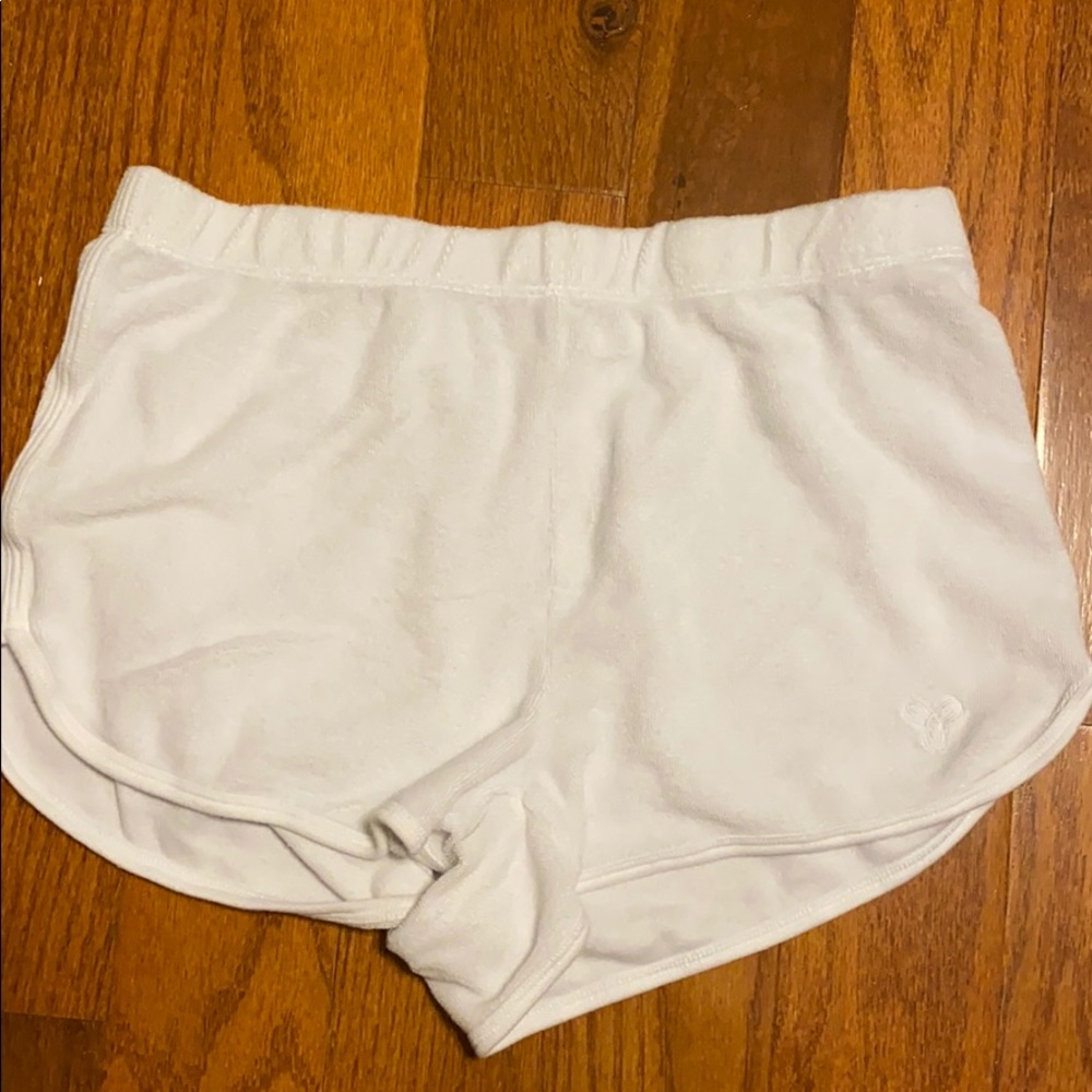 Aritzia TNA Shorts